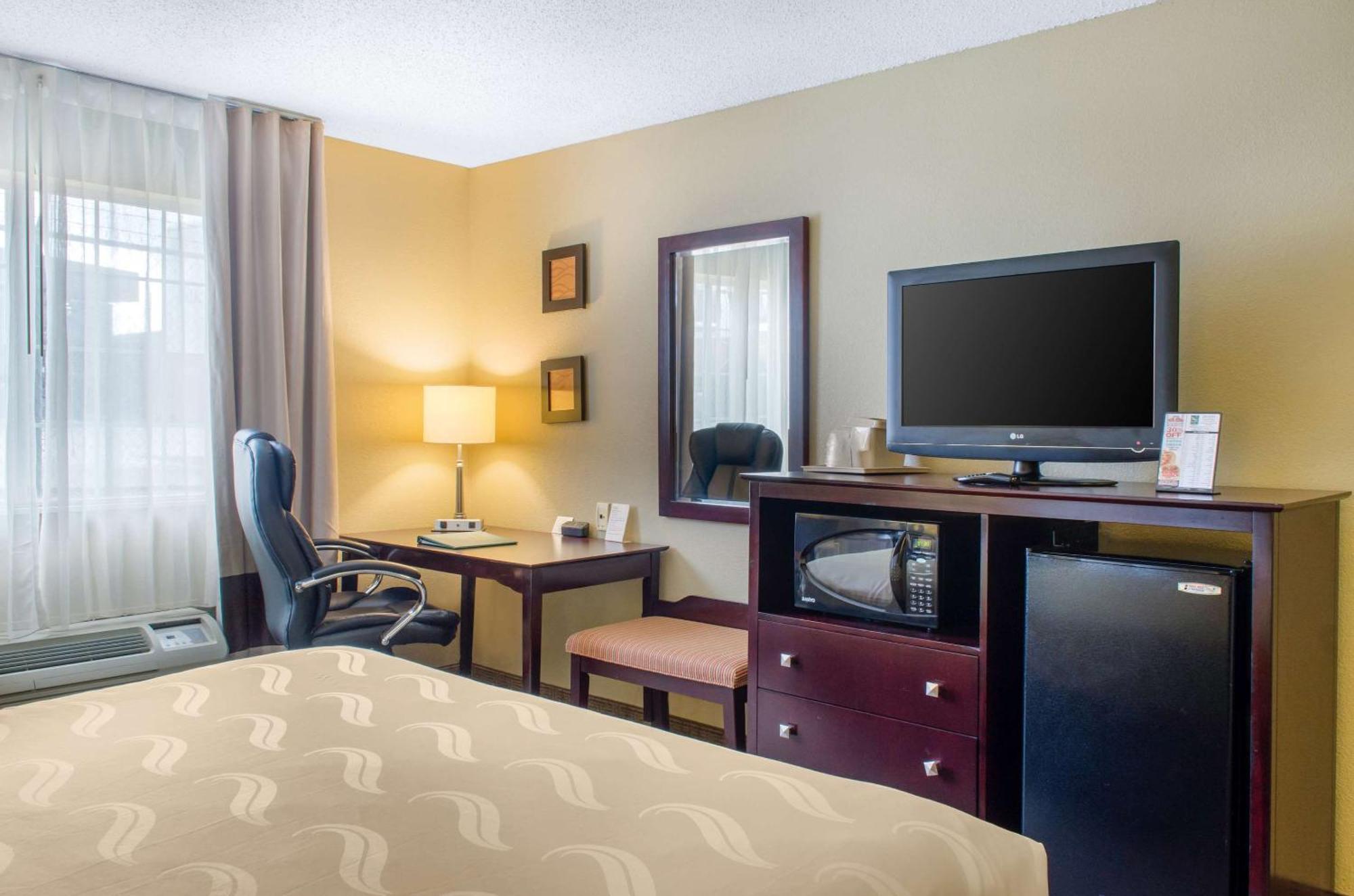 Quality Inn Растон Экстерьер фото