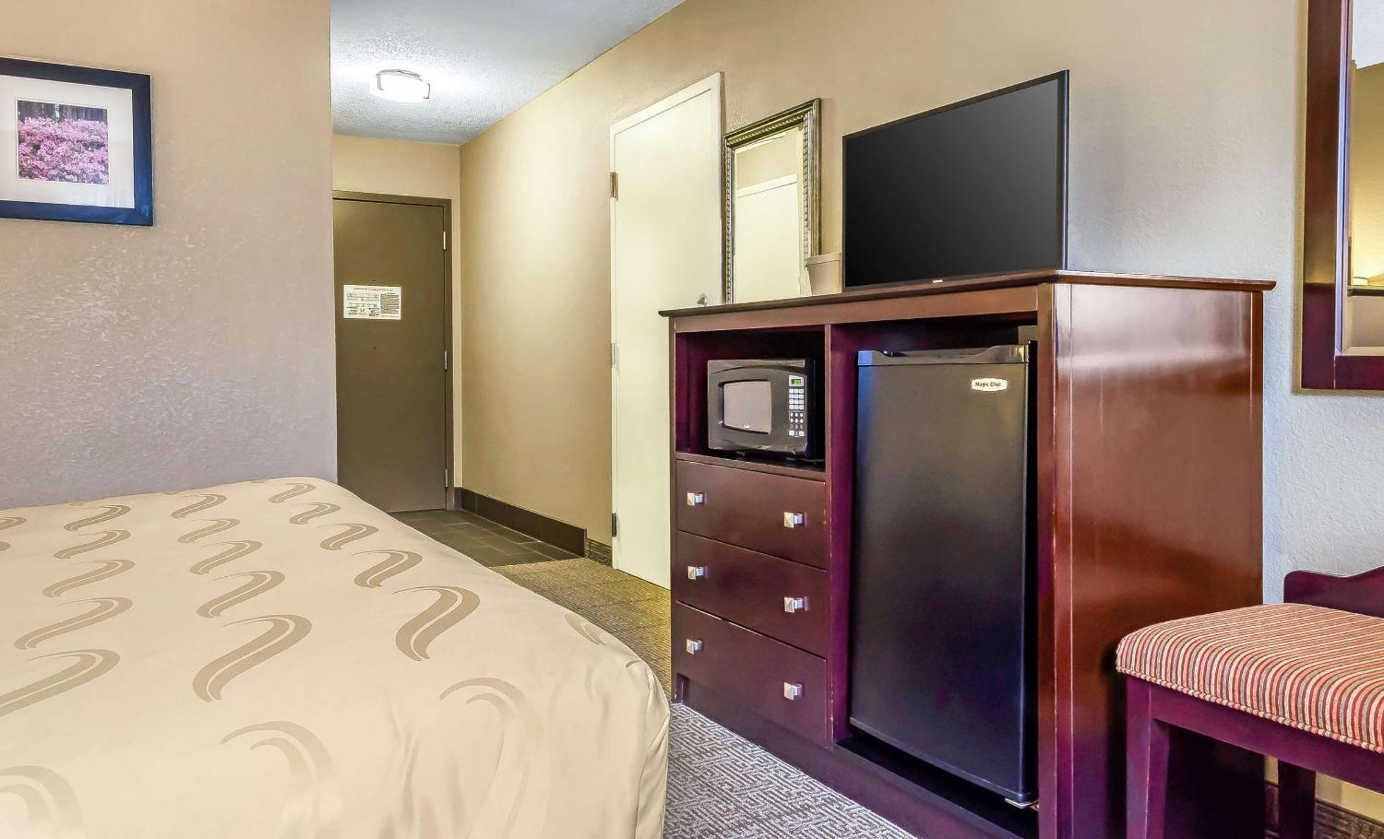 Quality Inn Растон Экстерьер фото