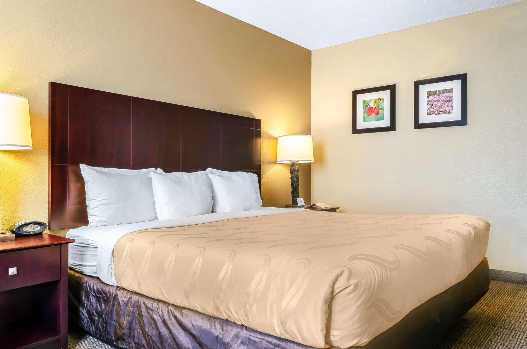 Quality Inn Растон Экстерьер фото