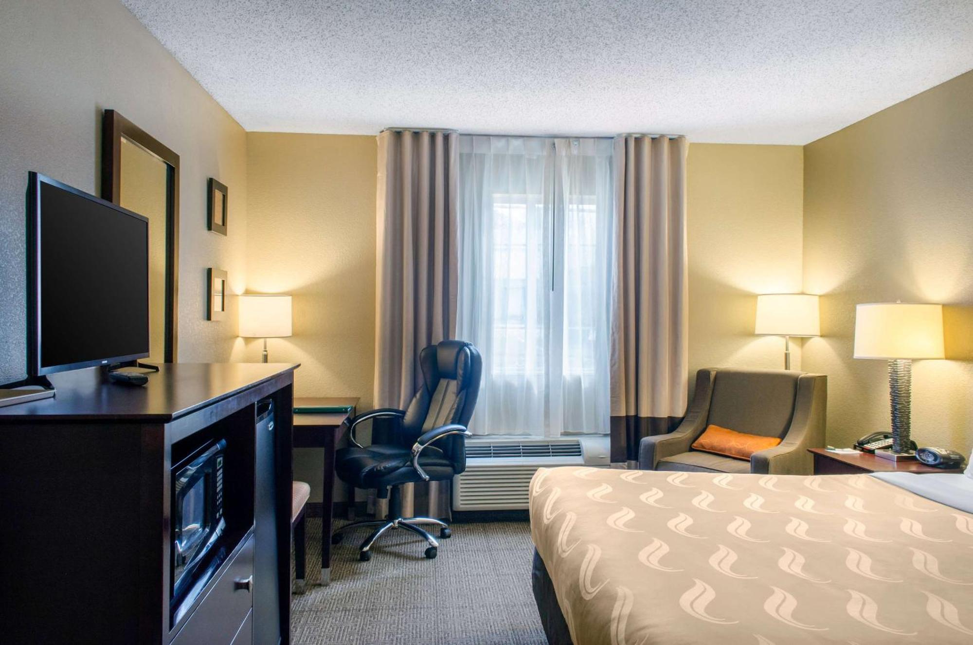 Quality Inn Растон Экстерьер фото