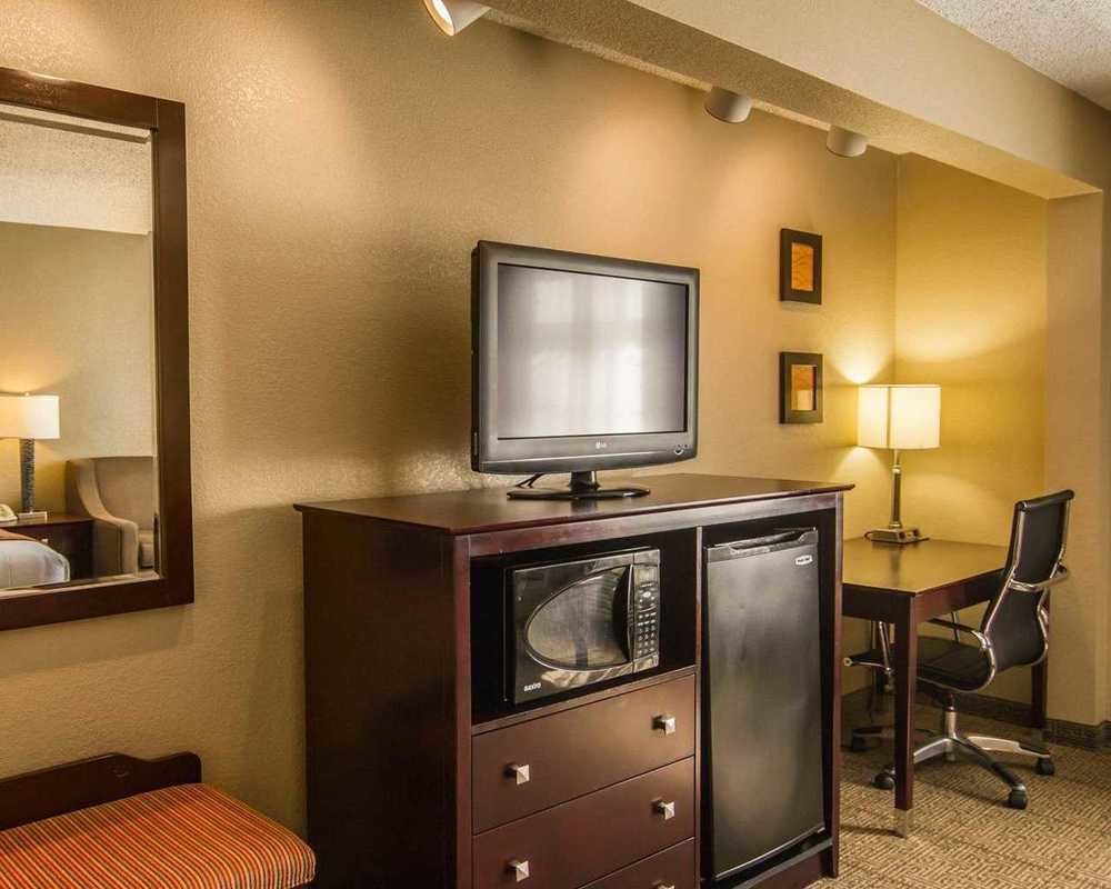 Quality Inn Растон Экстерьер фото